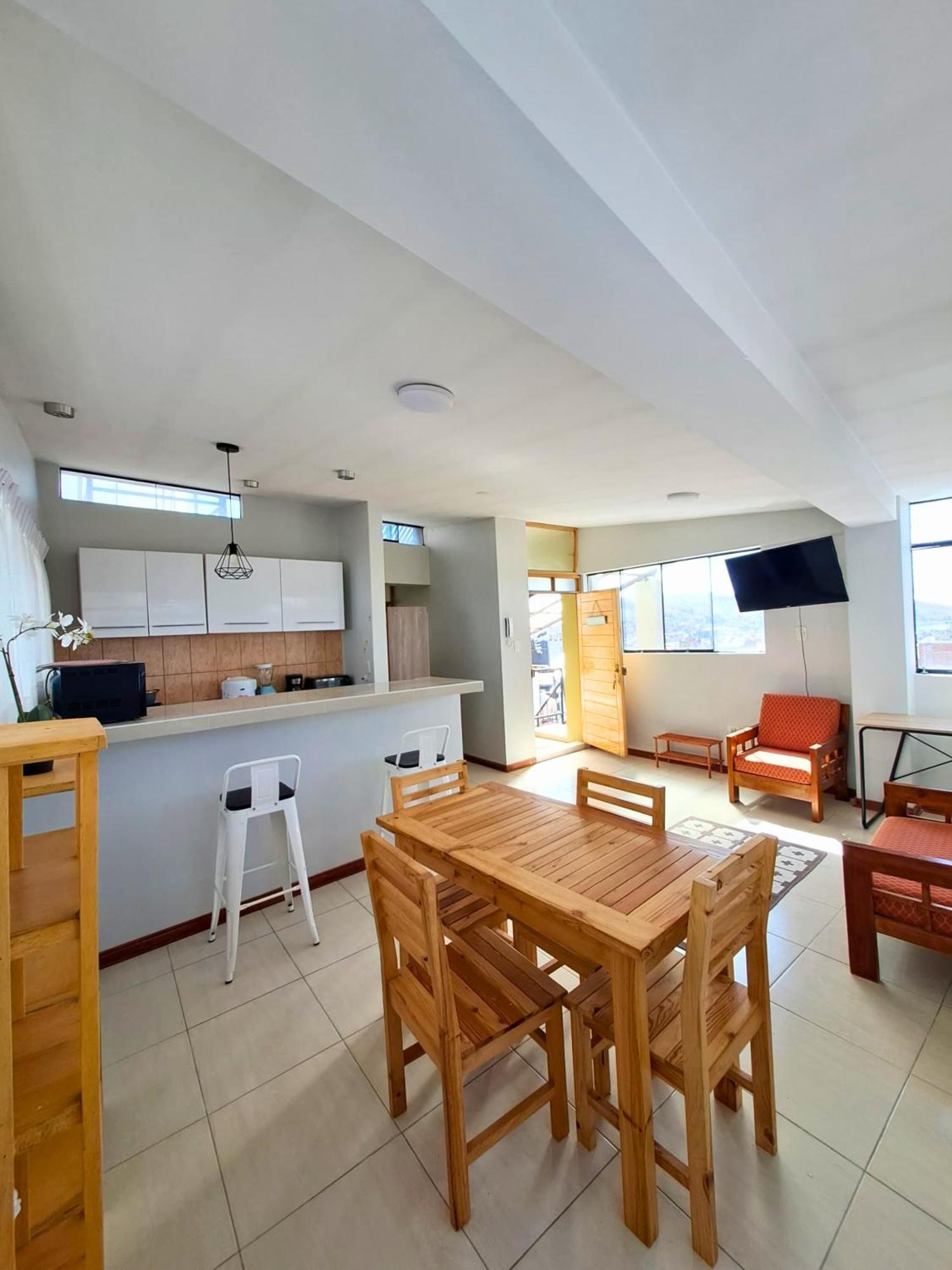 Urpi Wasi Backpackers Bed & Breakfast Puno Dış mekan fotoğraf